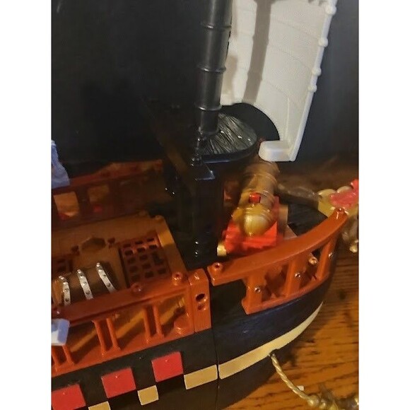 Fisher Price Imaginext Vintage Pirate Raider Ship & Buccaneer Bay Island - Picture 12 of 16